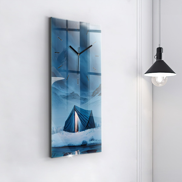 Vertikální nástěnné hodiny Stan v horách na Islandu