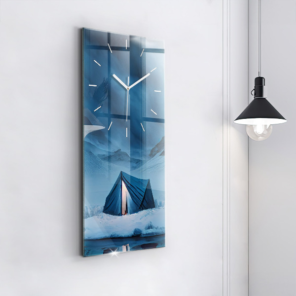 Vertikální nástěnné hodiny Stan v horách na Islandu