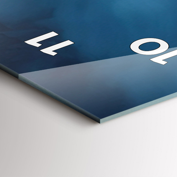 Vertikální nástěnné hodiny Stan v horách na Islandu