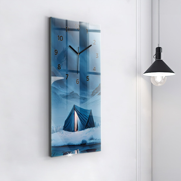 Vertikální nástěnné hodiny Stan v horách na Islandu