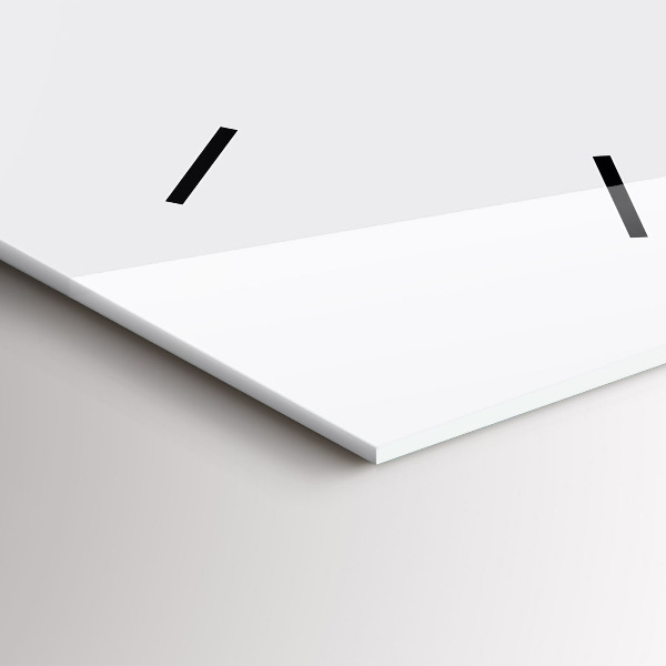 Vertikální nástěnné hodiny Barva tmavě bílá