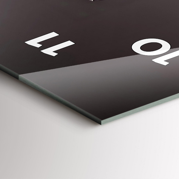 Vertikální nástěnné hodiny Lampa s červeným vínem