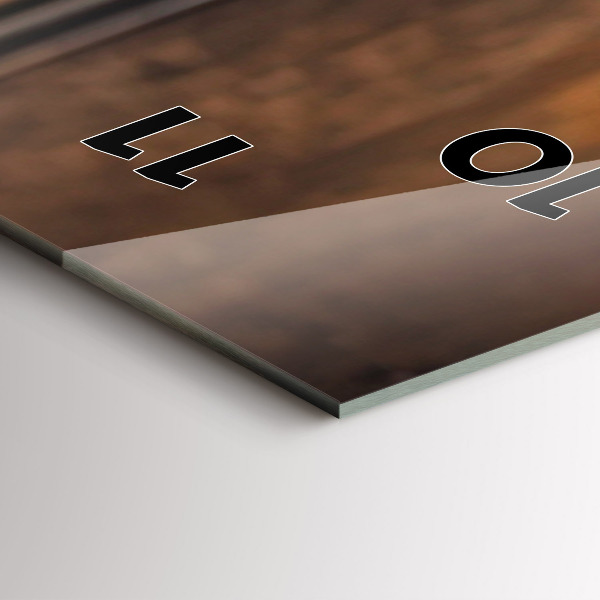 Vertikální nástěnné hodiny Hrnek s kávou