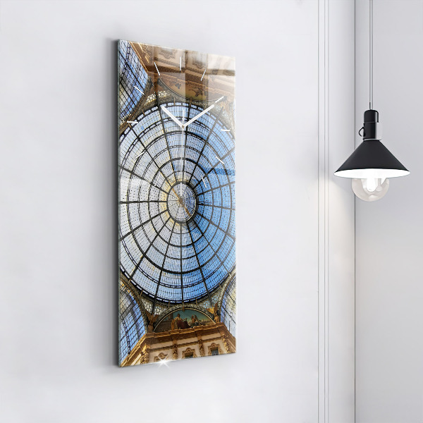 Vertikální nástěnné hodiny Nákupní centrum v Miláně