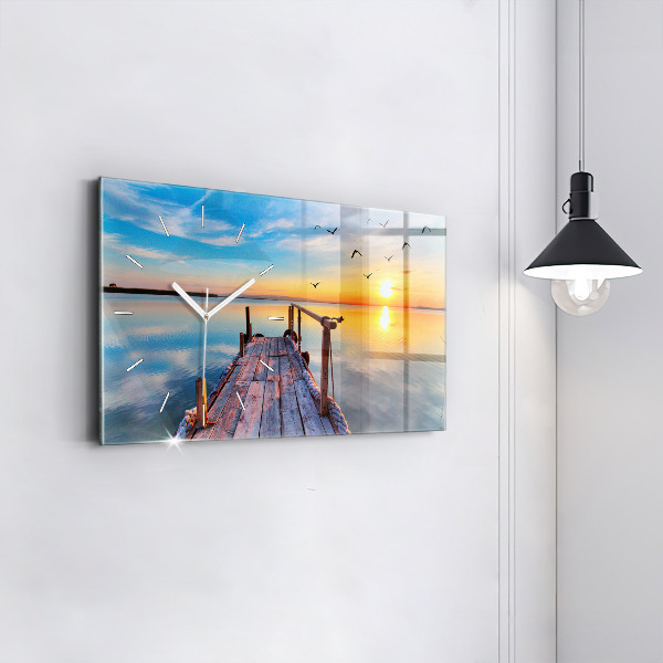 Horizontální hodiny na skle Jezerní most