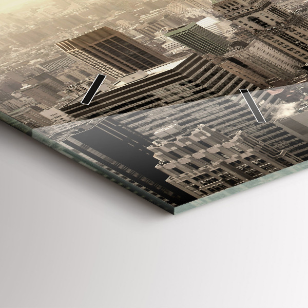 Horizontální hodiny na skle Věže v New Yorku