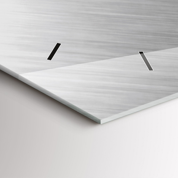 Horizontální hodiny na skle Kovová zeď