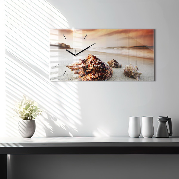Horizontální hodiny na skle Mušle na pláži