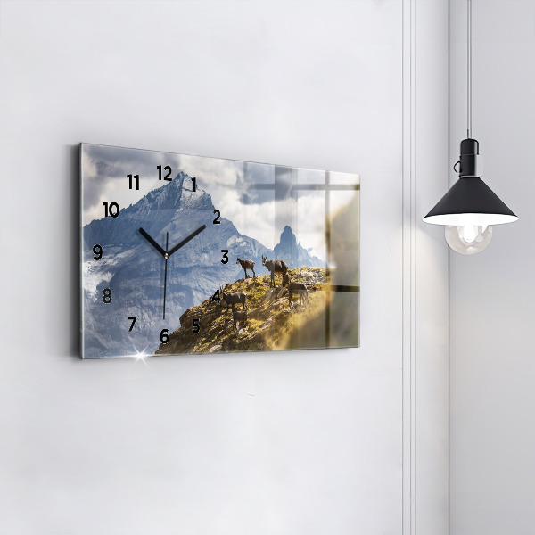 Horizontální skleněné hodiny na stěnu Koza v údolí Aosta