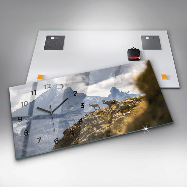 Horizontální skleněné hodiny na stěnu Koza v údolí Aosta