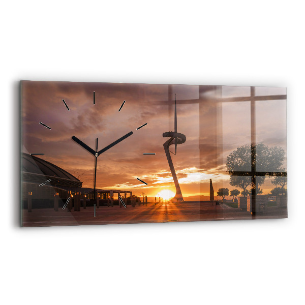 Horizontální skleněné hodiny na stěnu Olympijský park v Barceloně