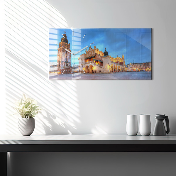 Horizontální hodiny na skle Hlavní náměstí v Krakově