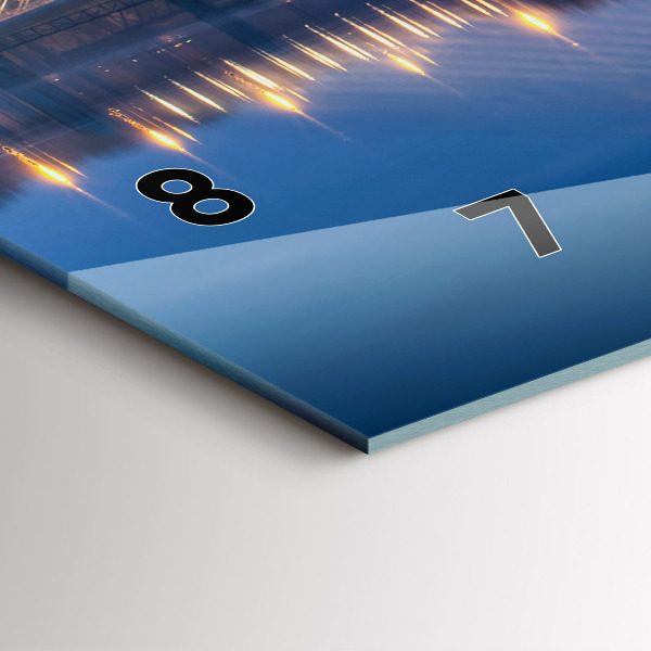 Horizontální hodiny na skle Most Rędziński Wroclaw