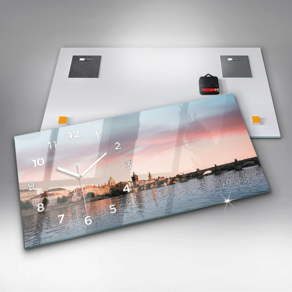 Horizontální skleněné hodiny na stěnu Karlův most v Praze