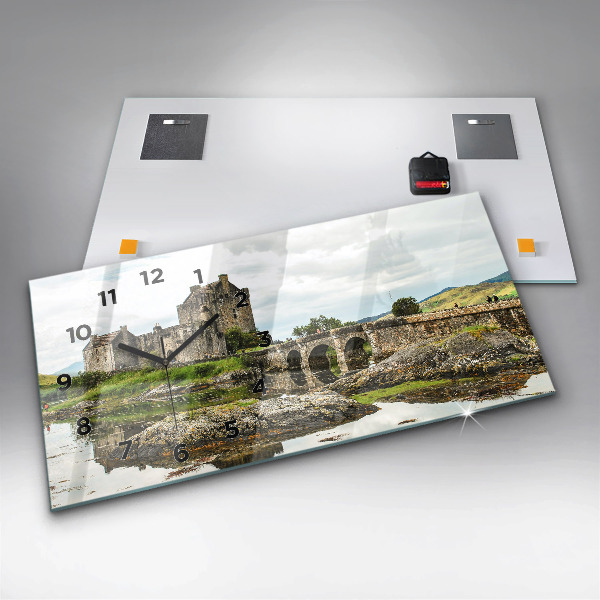 Horizontální skleněné hodiny na stěnu Hrad Eilean Donan Skotsko