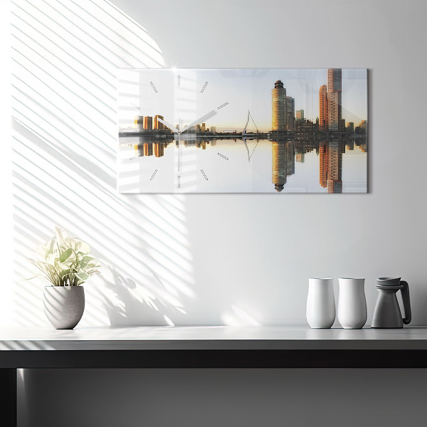 Horizontální skleněné hodiny na stěnu Město u řeky