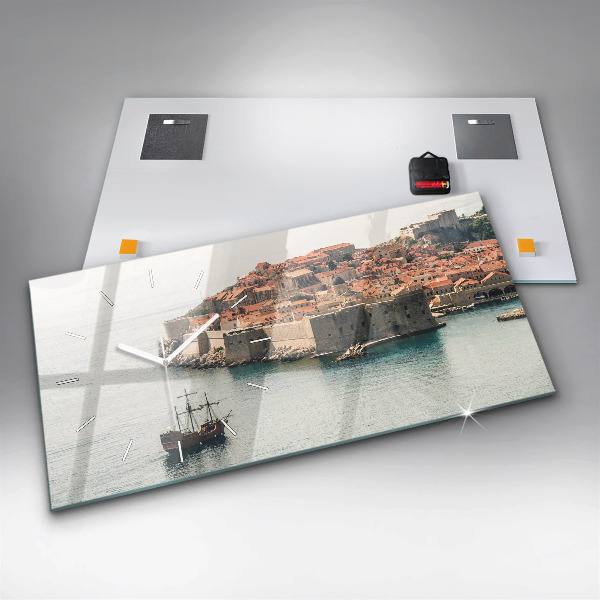 Horizontální skleněné hodiny na stěnu Plachetnice v Dubrovníku