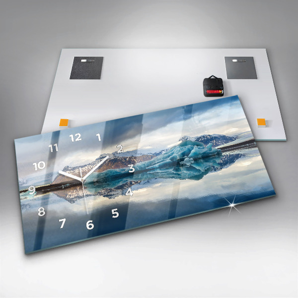 Horizontální hodiny na skle Jezero Jokulsarlon Island
