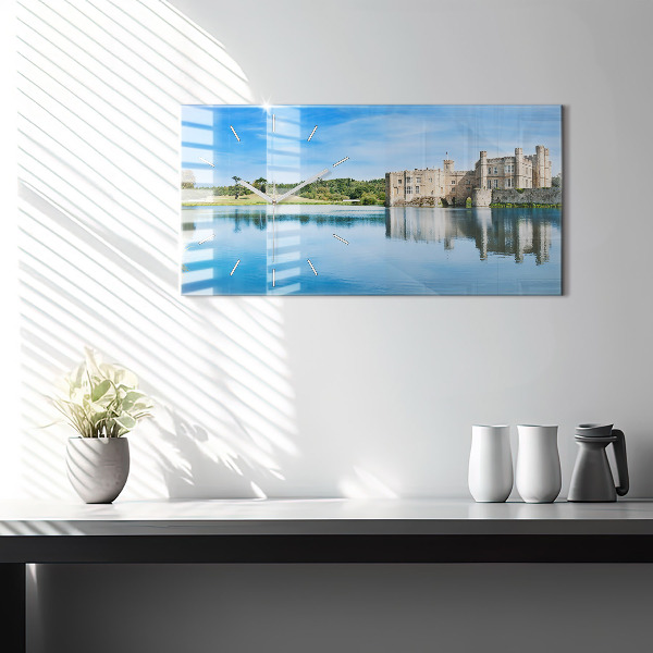 Horizontální hodiny na skle Hrad Leeds