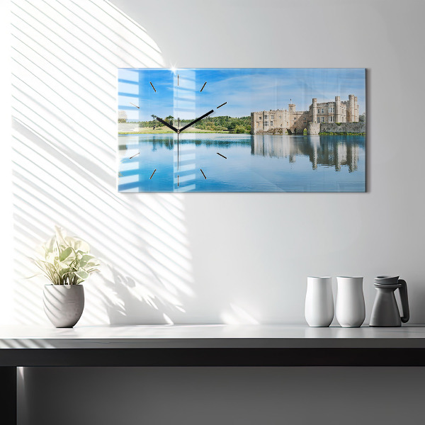 Horizontální hodiny na skle Hrad Leeds