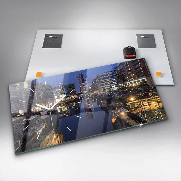 Horizontální hodiny na skle Noční osvětlené město