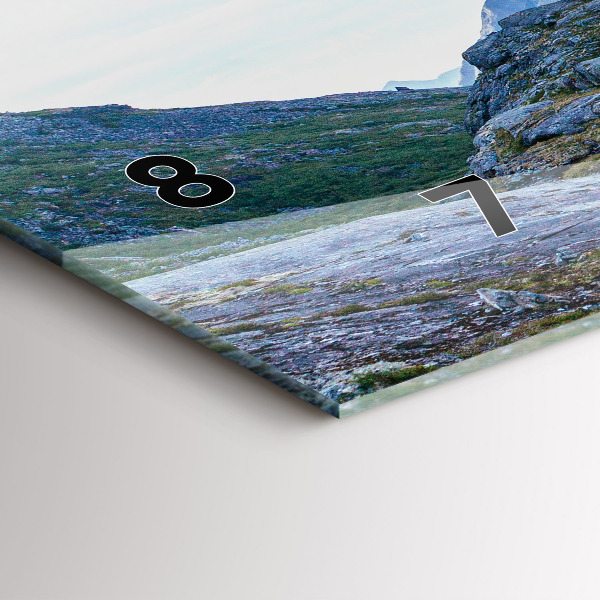 Horizontální hodiny na skle Skalnatá krajina