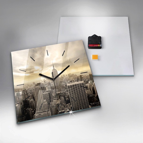 Skleněné hodiny čtvercové Věže v New Yorku