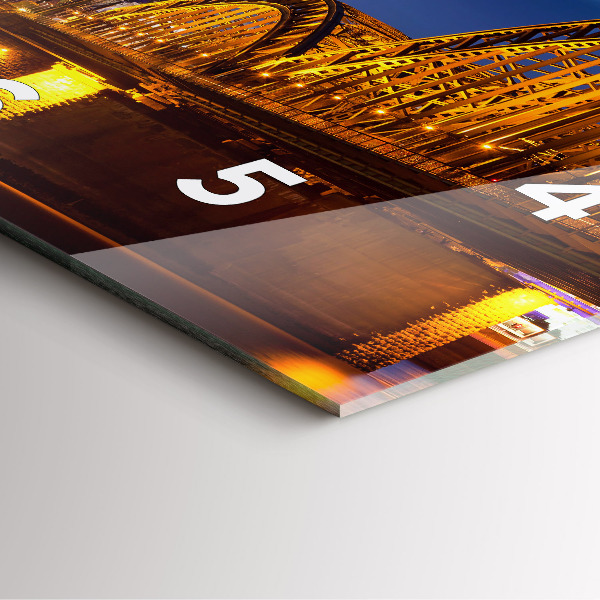 Skleněné hodiny čtvercové Most v Německu