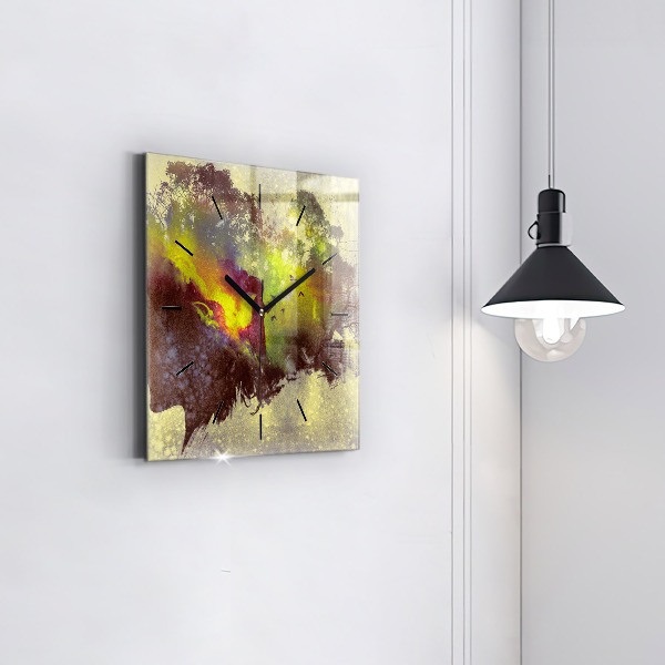 Čtvercové nástěnné hodiny Žena v lese