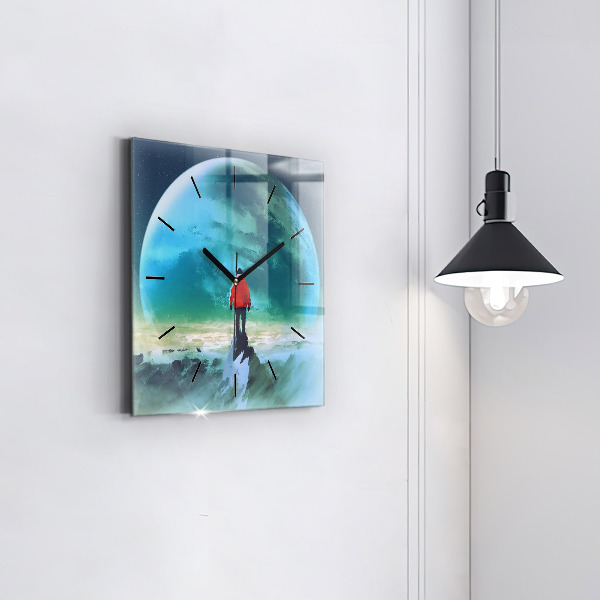 Čtvercové nástěnné hodiny Muž na Měsíci