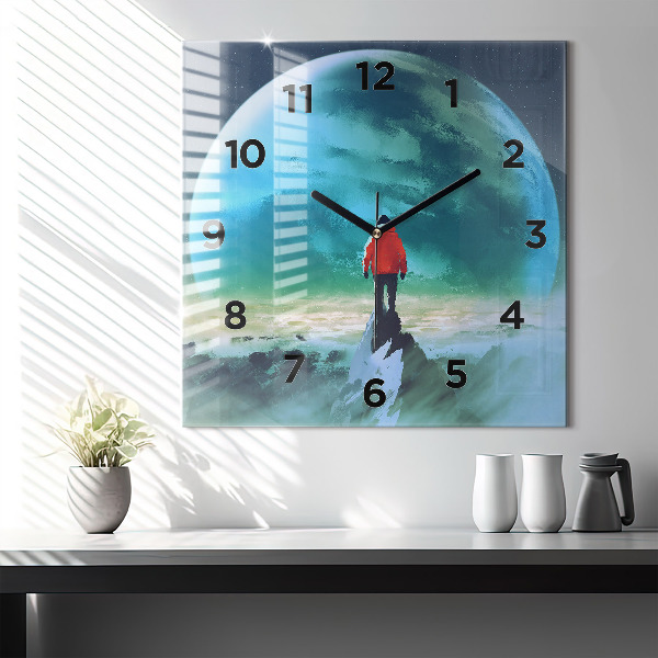 Čtvercové nástěnné hodiny Muž na Měsíci