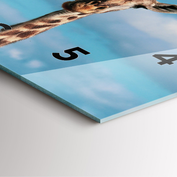 Čtvercové nástěnné hodiny Hlava žirafy na pozadí oblohy