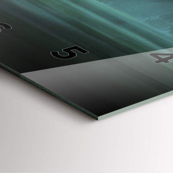 Čtvercové nástěnné hodiny Člověk a příšera v bažině