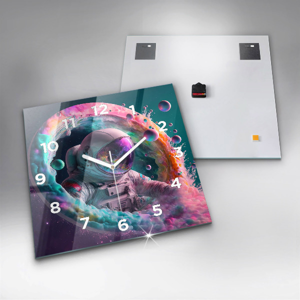 Čtvercové nástěnné hodiny Kosmonaut a barevné mraky