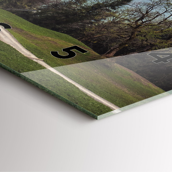 Čtvercové nástěnné hodiny Pohled na hory