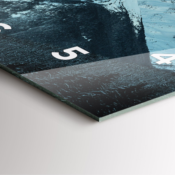 Čtvercové nástěnné hodiny Horské pásmo v zimě