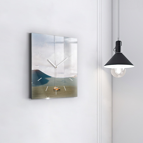 Čtvercové nástěnné hodiny Vozidlo na Kamčatce