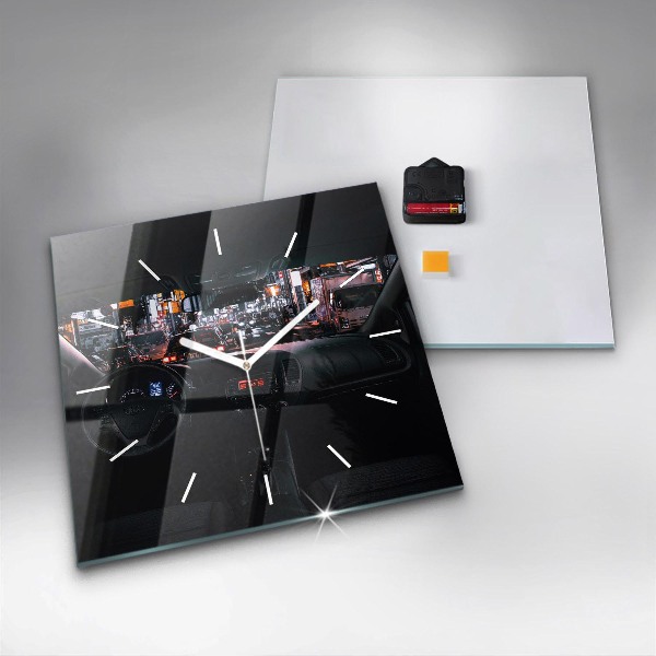 Čtvercové nástěnné hodiny Auto v Tokiu