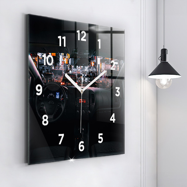 Čtvercové nástěnné hodiny Auto v Tokiu