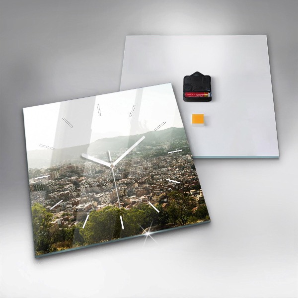 Čtvercové nástěnné hodiny Barcelonský výhled na Montjuic