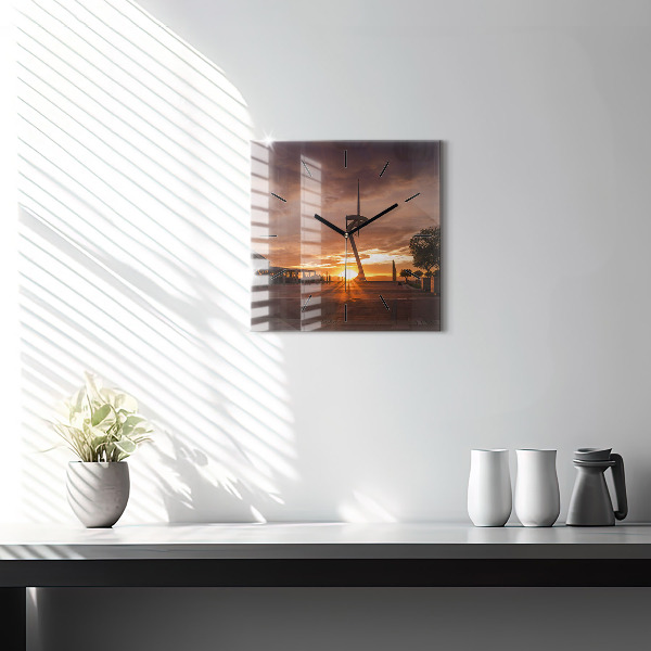 Čtvercové nástěnné hodiny Olympijský park v Barceloně