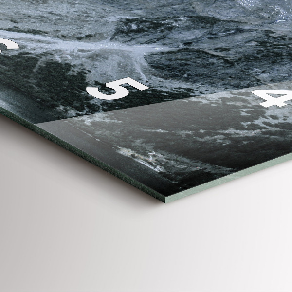 Čtvercové nástěnné hodiny Morskie Oko v Tatrách