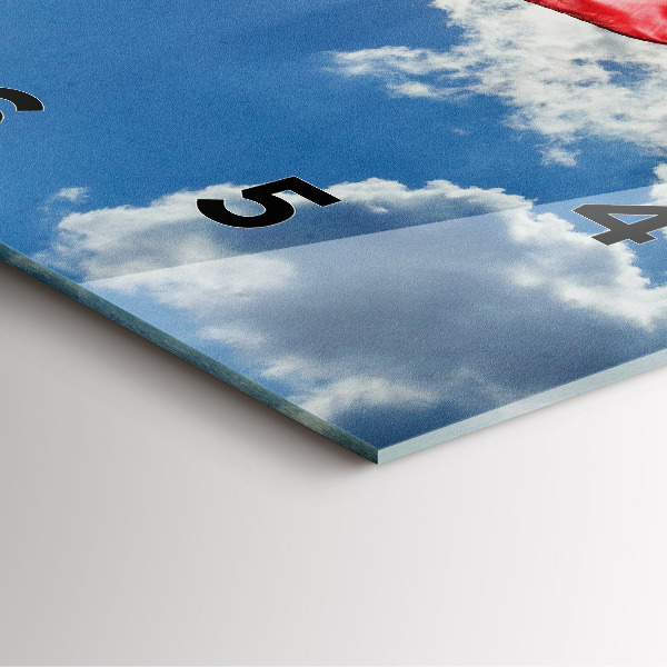 Čtvercové nástěnné hodiny Polská vlajka na pozadí oblohy