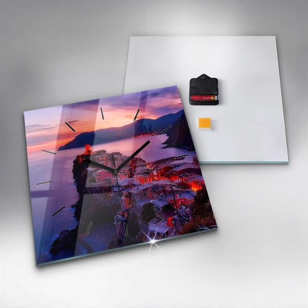 Čtvercové nástěnné hodiny Domy u jezera