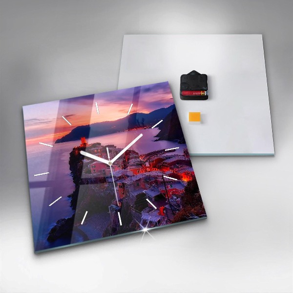 Čtvercové nástěnné hodiny Domy u jezera