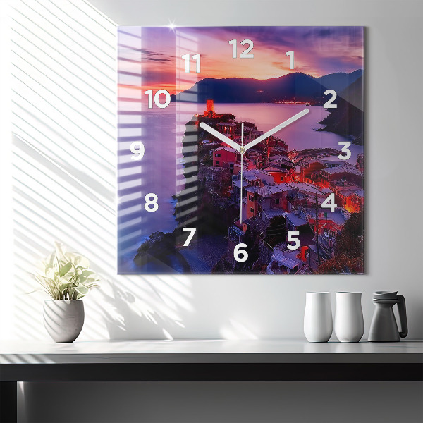 Čtvercové nástěnné hodiny Domy u jezera