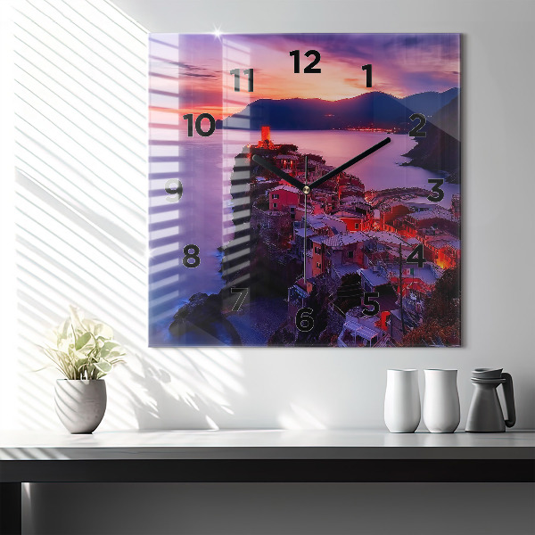 Čtvercové nástěnné hodiny Domy u jezera