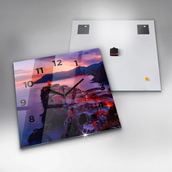 Čtvercové nástěnné hodiny Domy u jezera