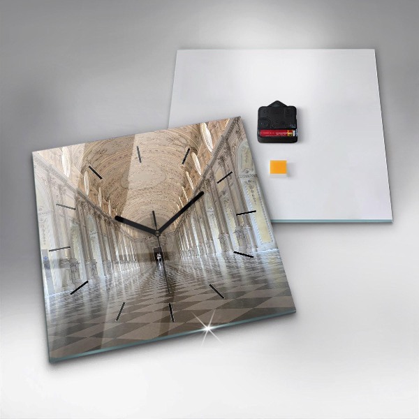 Čtvercové nástěnné hodiny Muzeum La Veneria Reale