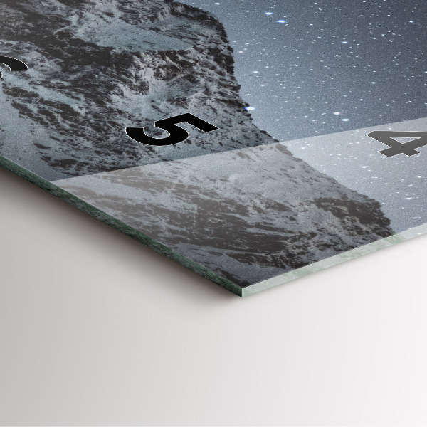 Čtvercové nástěnné hodiny Hory pod hvězdami